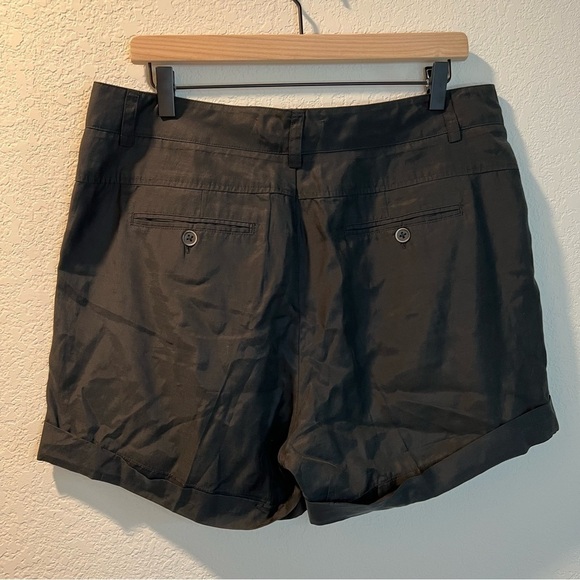 Women’s Vince black khaki shorts size large-extra large L/XL - Picture 4 of 6